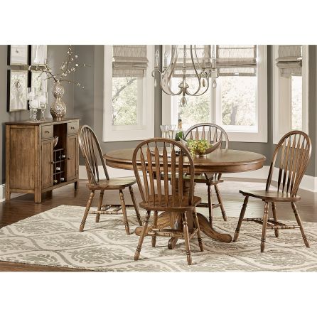 Carolina Crossing 5 Piece Dinette (Oval Table with 4 Windsor Side Chairs)