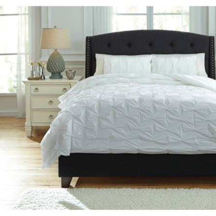 Rimy King Comforter Set - White - (Set of 1) - Q756013K by Ashley Furniture Signature Design